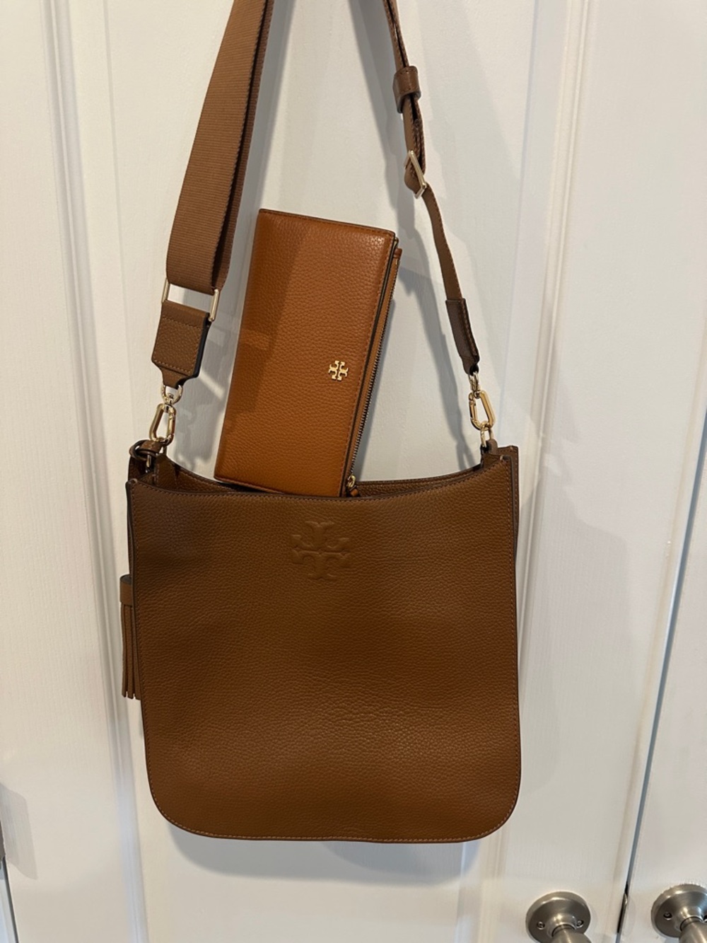 Tory Burch Brown Pebbled Leather Crossbody with Matching Wallet